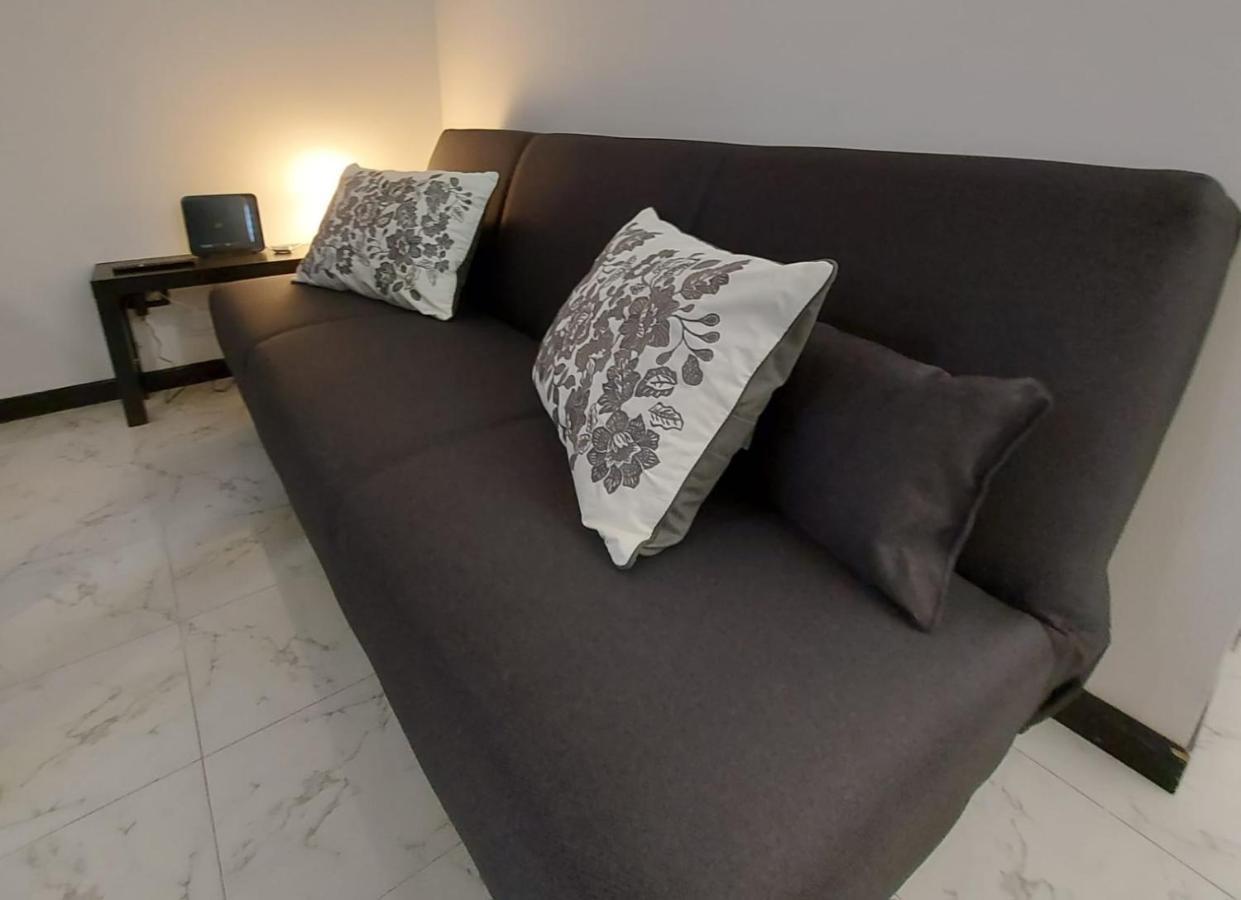 Corso Genova - Milano Navigli Apartment ภายนอก รูปภาพ