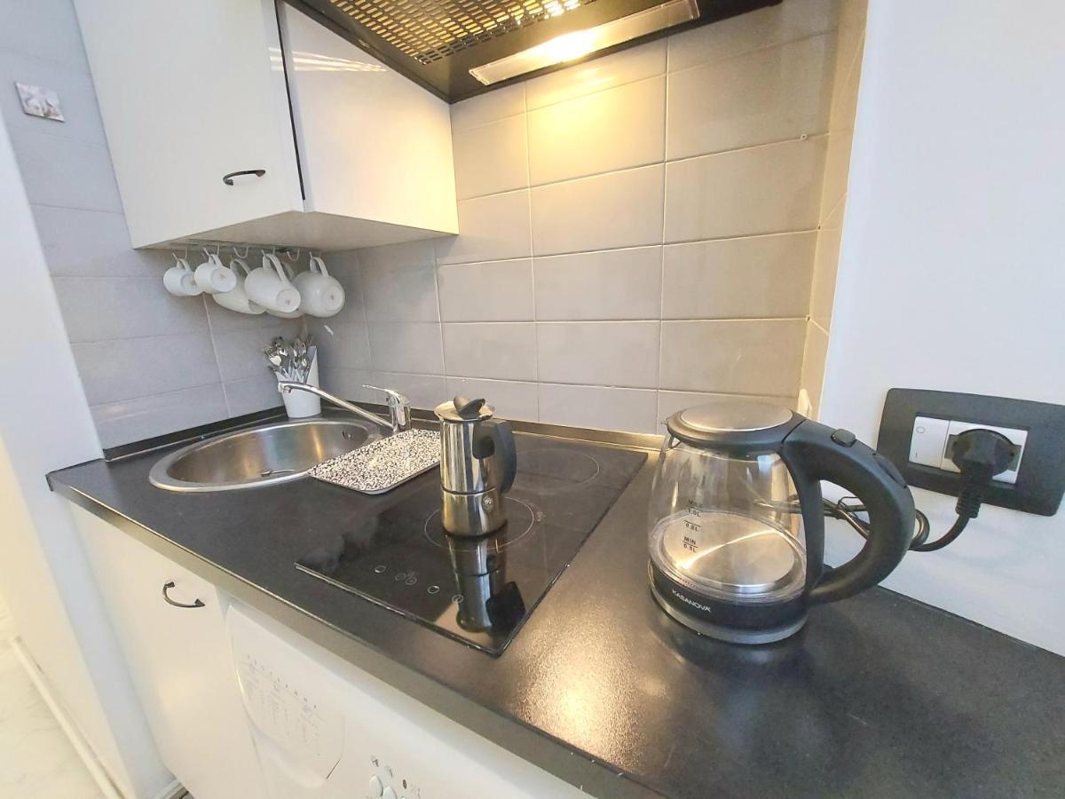 Corso Genova - Milano Navigli Apartment ภายนอก รูปภาพ