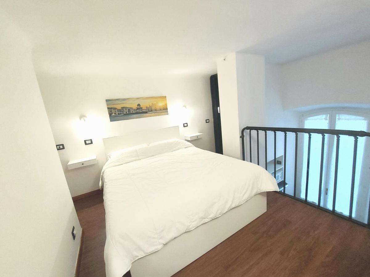 Corso Genova - Milano Navigli Apartment ภายนอก รูปภาพ